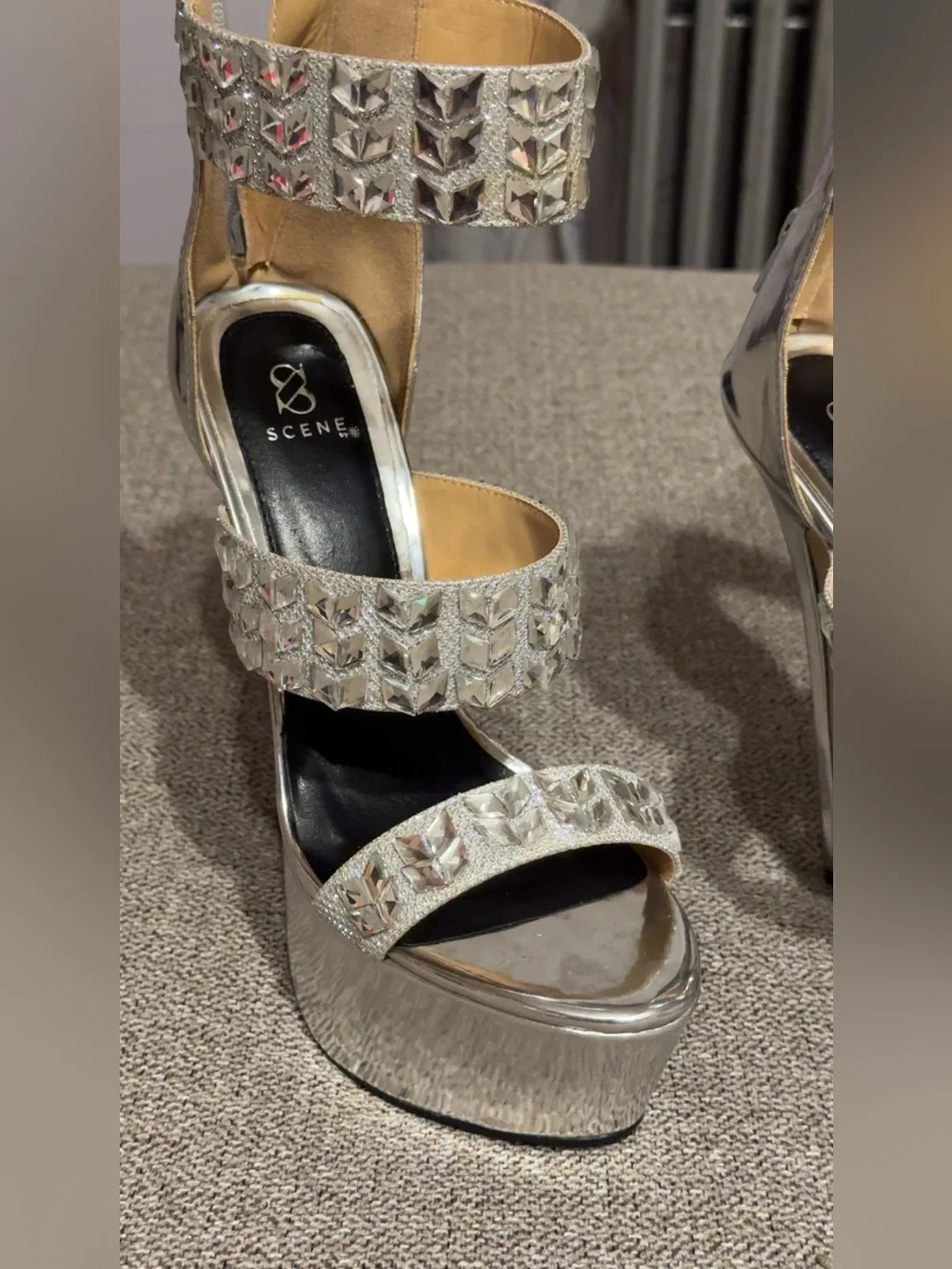 Scene Weaver Silver Metallic Crystal-Embellished Platform Sandals